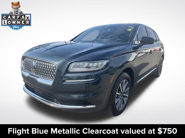 Used 2022 Lincoln Nautilus FWD image 3