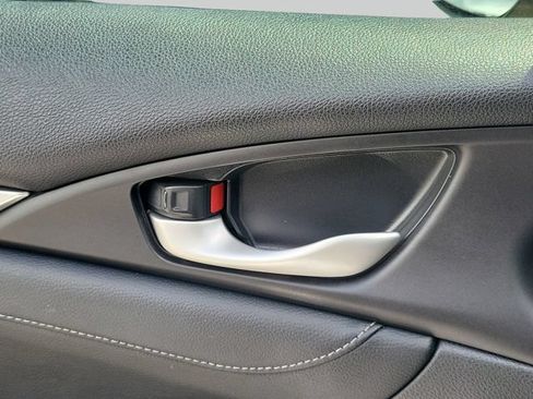 Used 2018 Honda Civic EX-L image 25