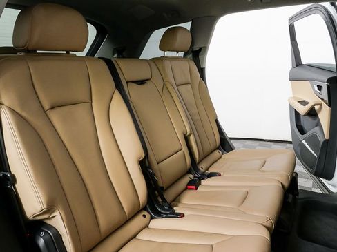 Used 2023 Audi Q7 2.0T Premium Plus w/ Premium Plus Package image 22