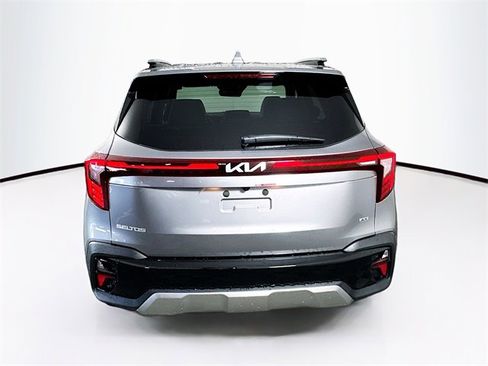 New 2026 Kia Seltos S image 6
