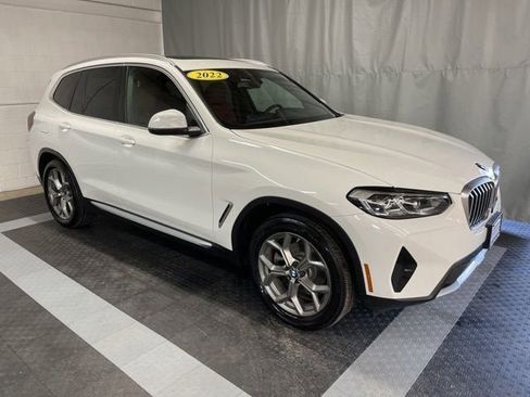 Used 2022 BMW X3 xDrive30i w/ Convenience Package AWD/4WD image 2