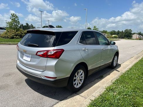 Used 2021 Chevrolet Equinox LT FWD image 3