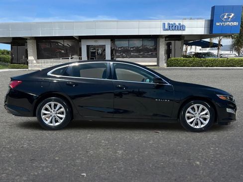 Used 2021 Chevrolet Malibu LT FWD image 9