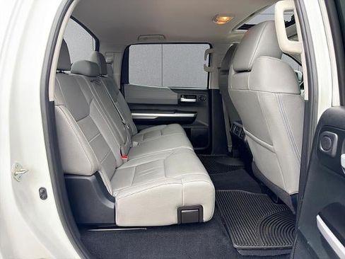 Used 2017 Toyota Tundra Limited w/ Limited Premium Package AWD/4WD image 41