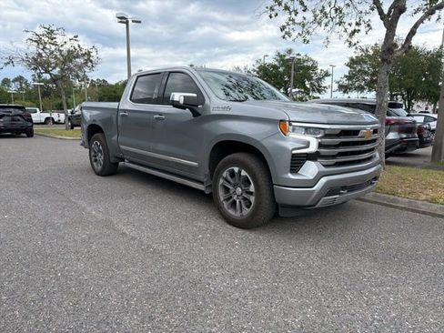 Certified 2025 Chevrolet Silverado 1500 High Country w/ Technology Package AWD/4WD image 1