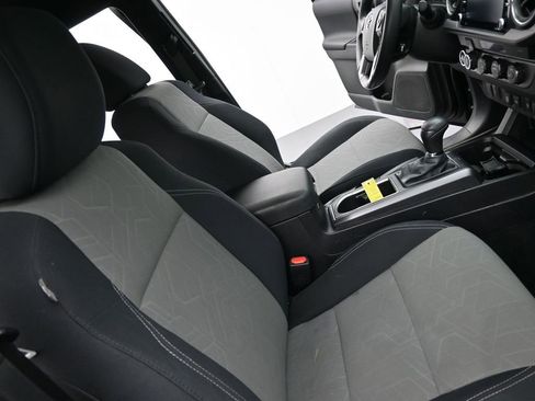 Used 2023 Toyota Tacoma TRD Sport w/ Black Out Package (TMS) image 11