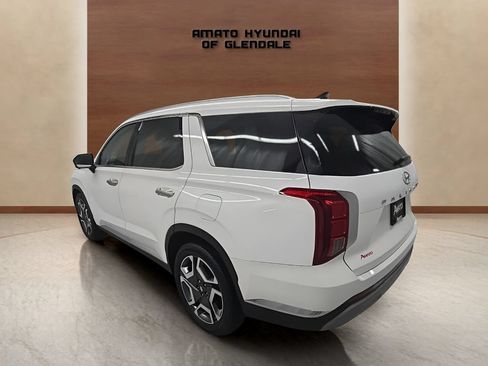 Used 2023 Hyundai Palisade Limited AWD/4WD image 4