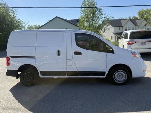 Used 2020 Nissan NV200 S FWD image 3