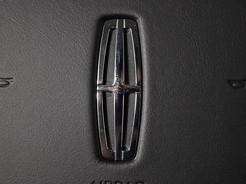 New 2026 Lincoln Nautilus Premier w/ Equipment Group 102A image 31