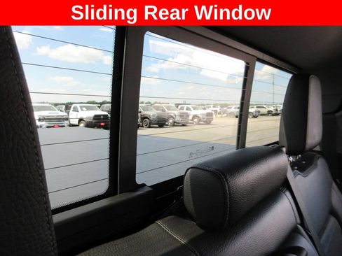 Certified 2019 GMC Sierra 1500 Denali w/ Denali Ultimate Package AWD/4WD image 28