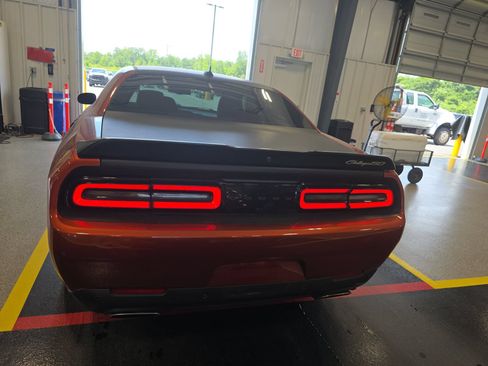Used 2020 Dodge Challenger R/T Scat Pack RWD image 7