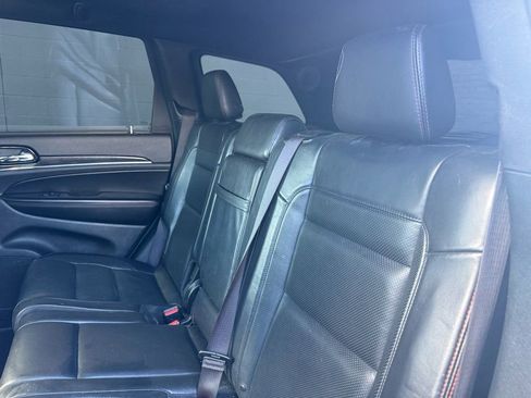 Used 2020 Jeep Grand Cherokee Trailhawk w/ Trailhawk Luxury Group AWD/4WD image 25