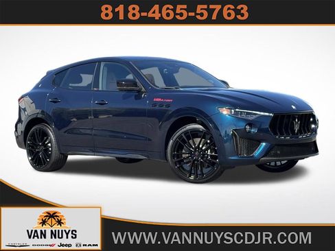 Used 2024 Maserati Levante Trofeo image 1