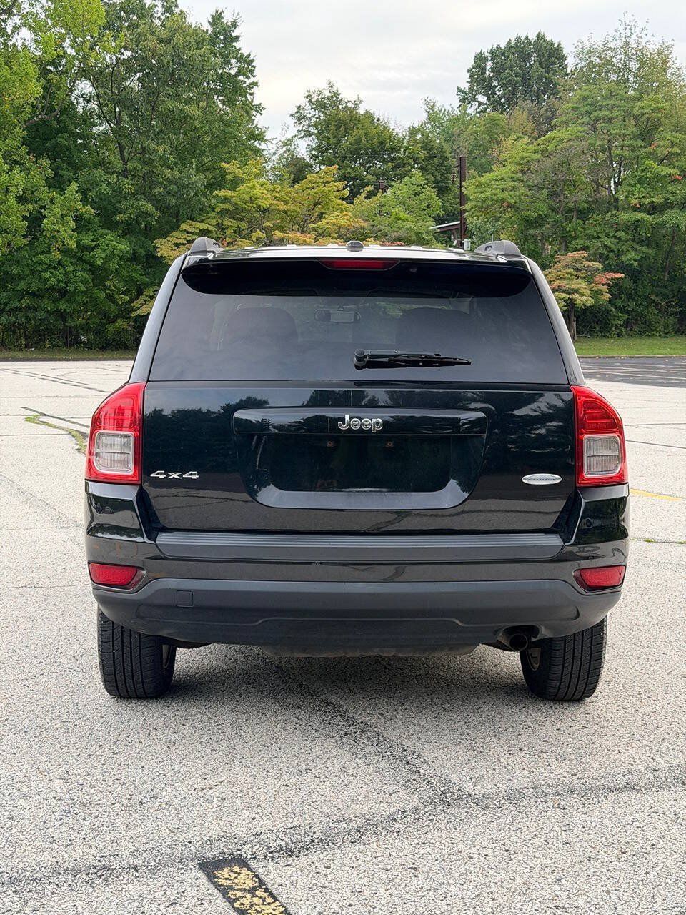 Used 2013 Jeep Compass Latitude AWD/4WD image 5