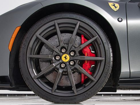 Certified 2023 Ferrari F8 Tributo RWD image 16