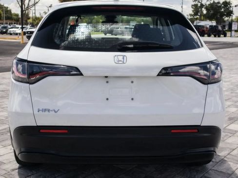 Used 2024 Honda HR-V LX image 6