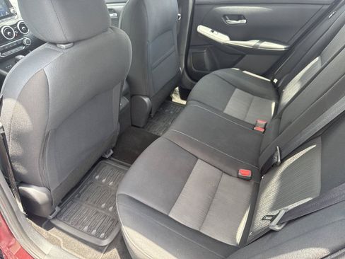 Used 2022 Nissan Sentra SV FWD image 30