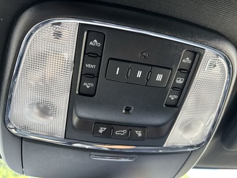 Certified 2019 Jeep Grand Cherokee Limited X AWD/4WD image 29