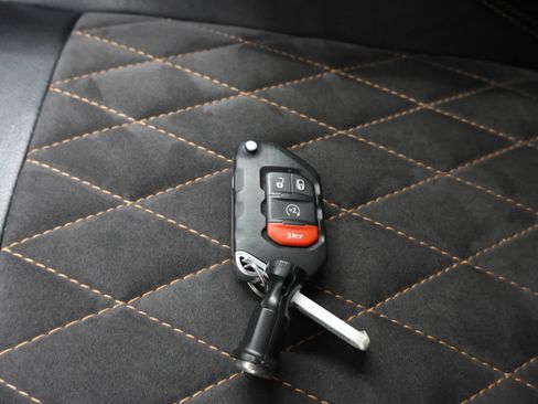 Used 2021 Jeep Wrangler Unlimited Rubicon w/ Trailer Tow Package AWD/4WD image 63