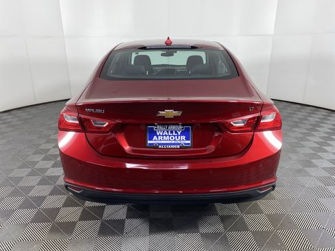 Used 2025 Chevrolet Malibu LT image 8