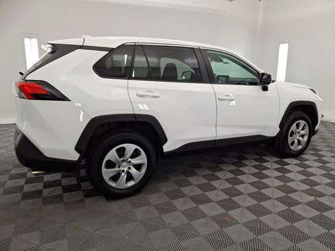 Used 2022 Toyota RAV4 LE image 24