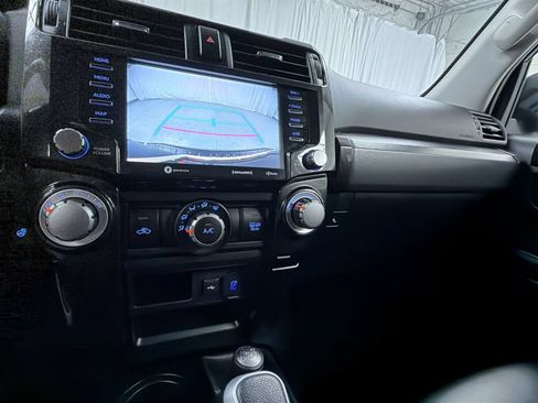 Certified 2023 Toyota 4Runner TRD Off-Road Premium w/ Moonroof Package AWD/4WD image 16