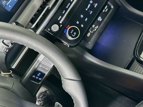 New 2026 Hyundai Tucson Limited FWD image 15