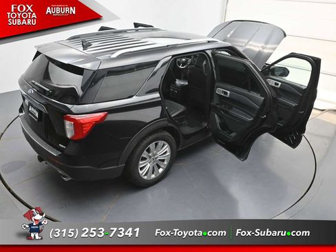 Used 2020 Ford Explorer Limited AWD/4WD image 36