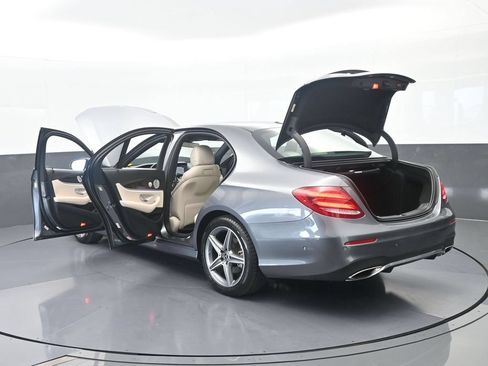 Used 2019 Mercedes-Benz E 300 image 78