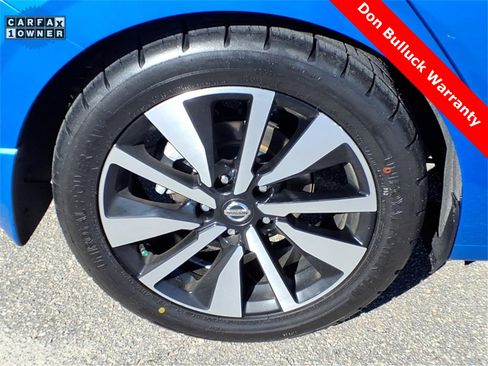 Used 2021 Nissan Sentra SV w/ SV Premium Package image 11