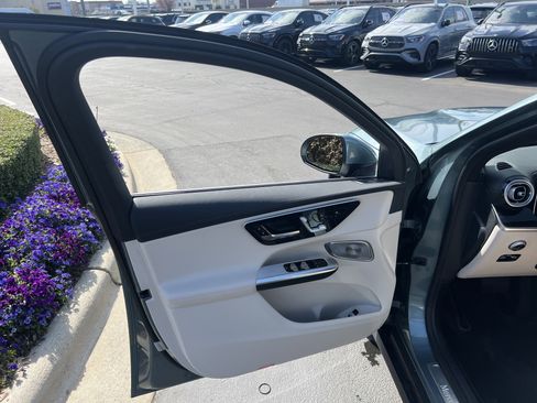 Certified 2025 Mercedes-Benz GLC 300 300 image 14