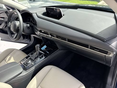 Used 2024 MAZDA CX-30 AWD 2.5 S w/ Preferred Package image 32