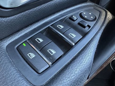 Used 2016 BMW 328i Sedan image 16