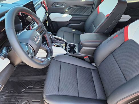 New 2026 GMC Canyon AT4X image 7