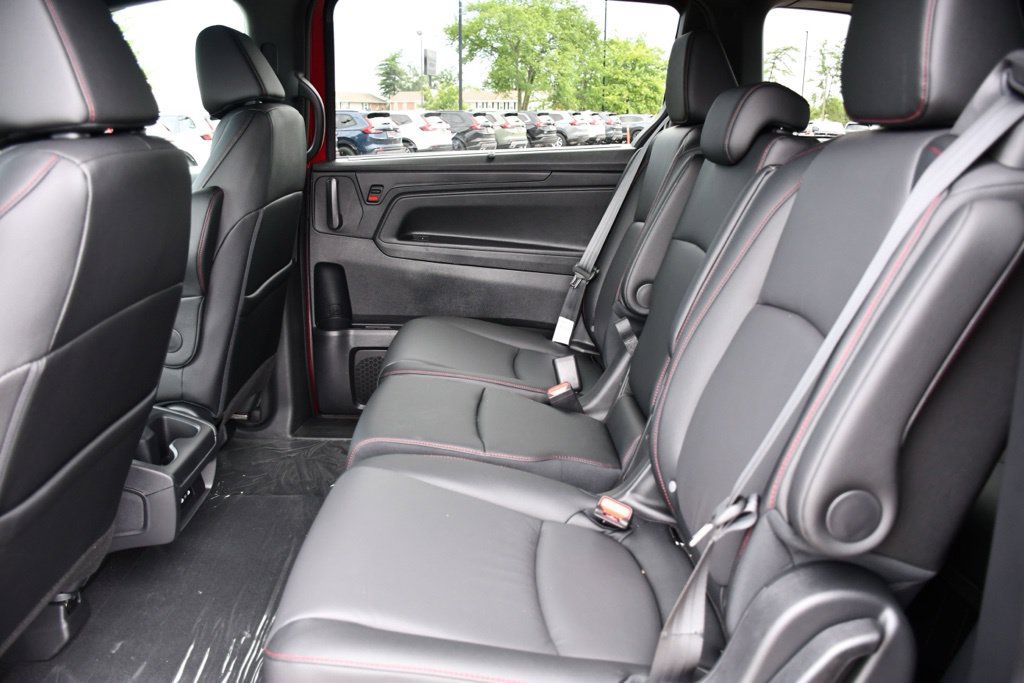 New 2026 Honda Odyssey Sport-L image 17