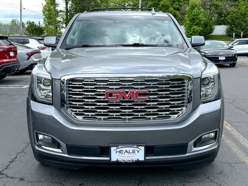 Used 2020 GMC Yukon Denali w/ Denali Ultimate Package AWD/4WD image 2