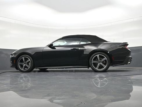 Used 2024 Ford Mustang Premium RWD image 28