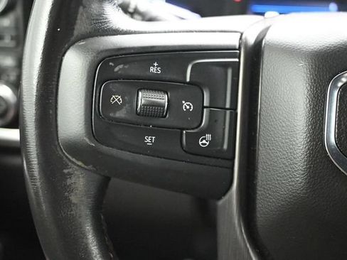 Used 2021 GMC Sierra 1500 AT4 w/ AT4 Preferred Package AWD/4WD image 11