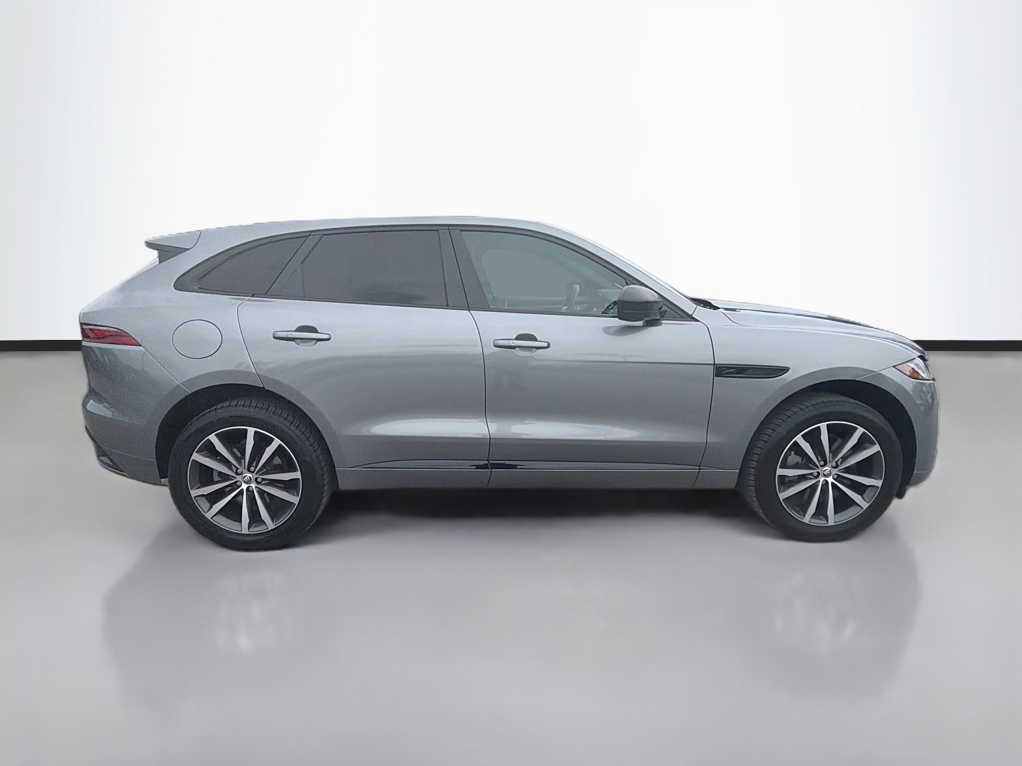 Used 2026 Jaguar F-PACE R-Dynamic S AWD/4WD image 6
