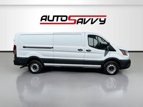 Used 2023 Ford Transit 150 Low Roof RWD image 8