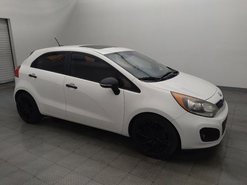 Used 2015 Kia Rio SX w/ Premium Package image 11