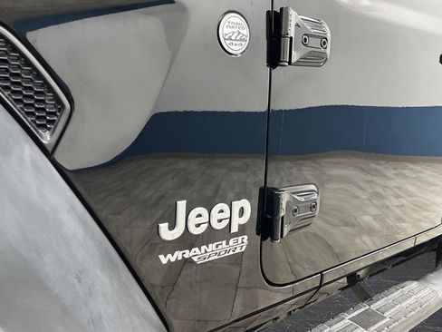 Used 2021 Jeep Wrangler Sport image 31