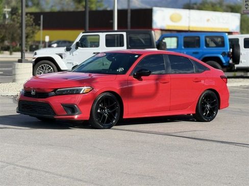 Used 2023 Honda Civic Sport image 3