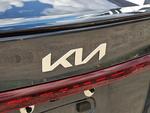 Used 2023 Kia Forte GT FWD image 10