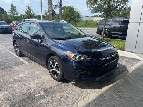 Used 2019 Subaru Impreza 2.0i Premium AWD/4WD image 2