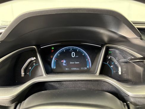 Used 2016 Honda Civic EX-L image 27