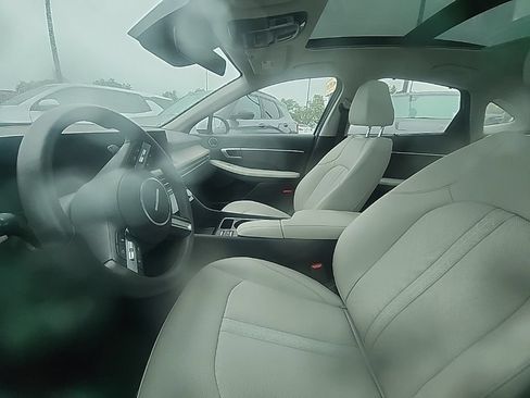 Used 2026 Hyundai Sonata Limited FWD image 4