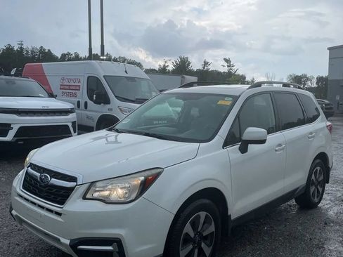 Used 2017 Subaru Forester 2.5i Limited w/ Protection Package #2 AWD/4WD image 1
