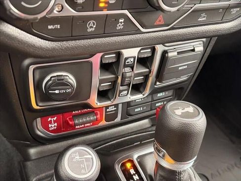 New 2026 Jeep Wrangler Unlimited Sport image 40