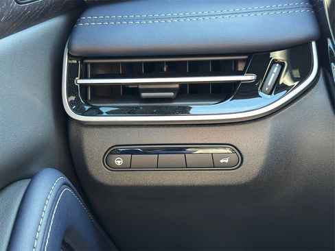 New 2026 INFINITI QX60 Sport image 24